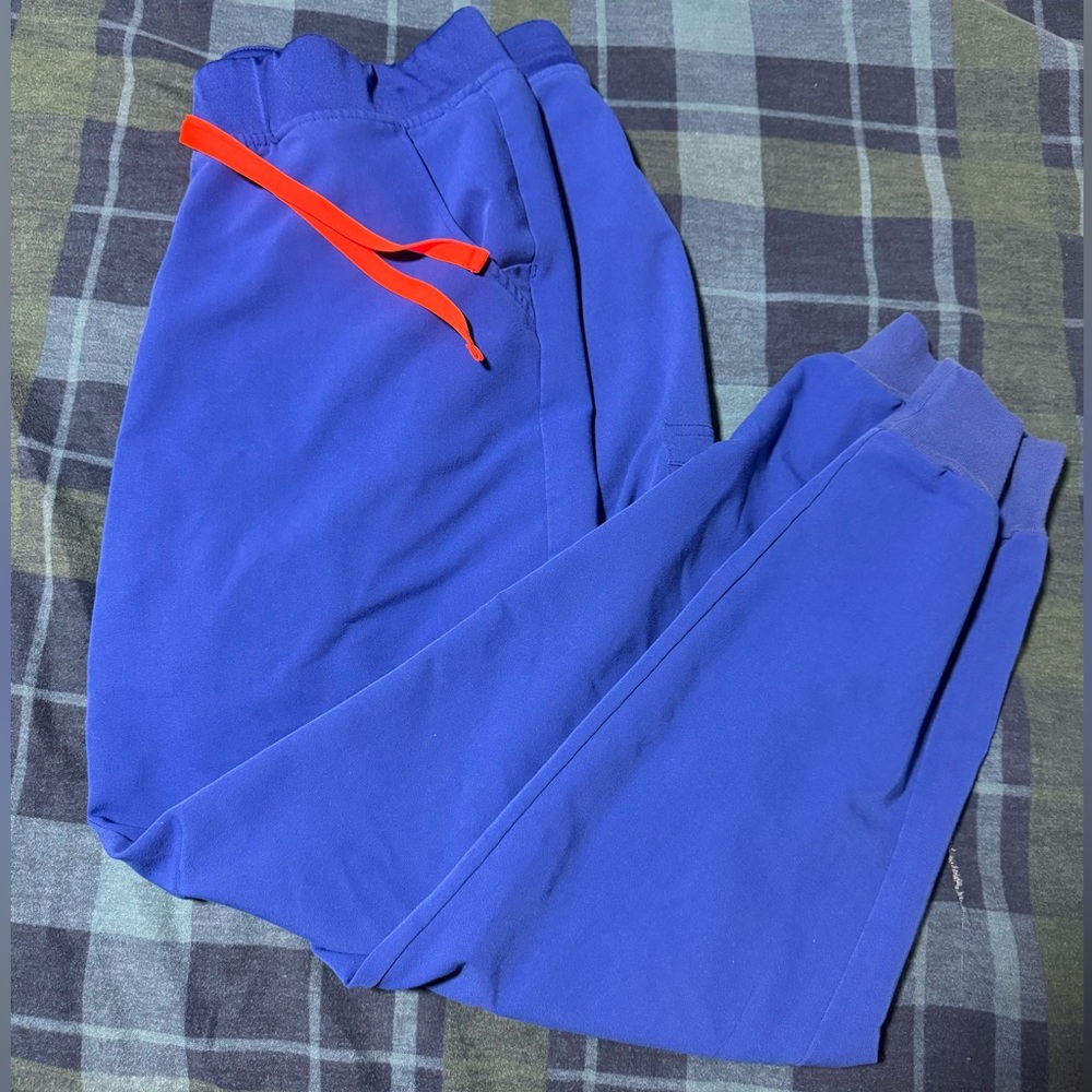 Figs Zamora Jogger in Winning Blue